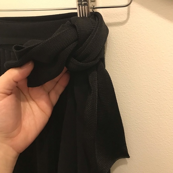 Emporio Armani Pleated Sash Skirt black 40 small - Picture 6 of 10